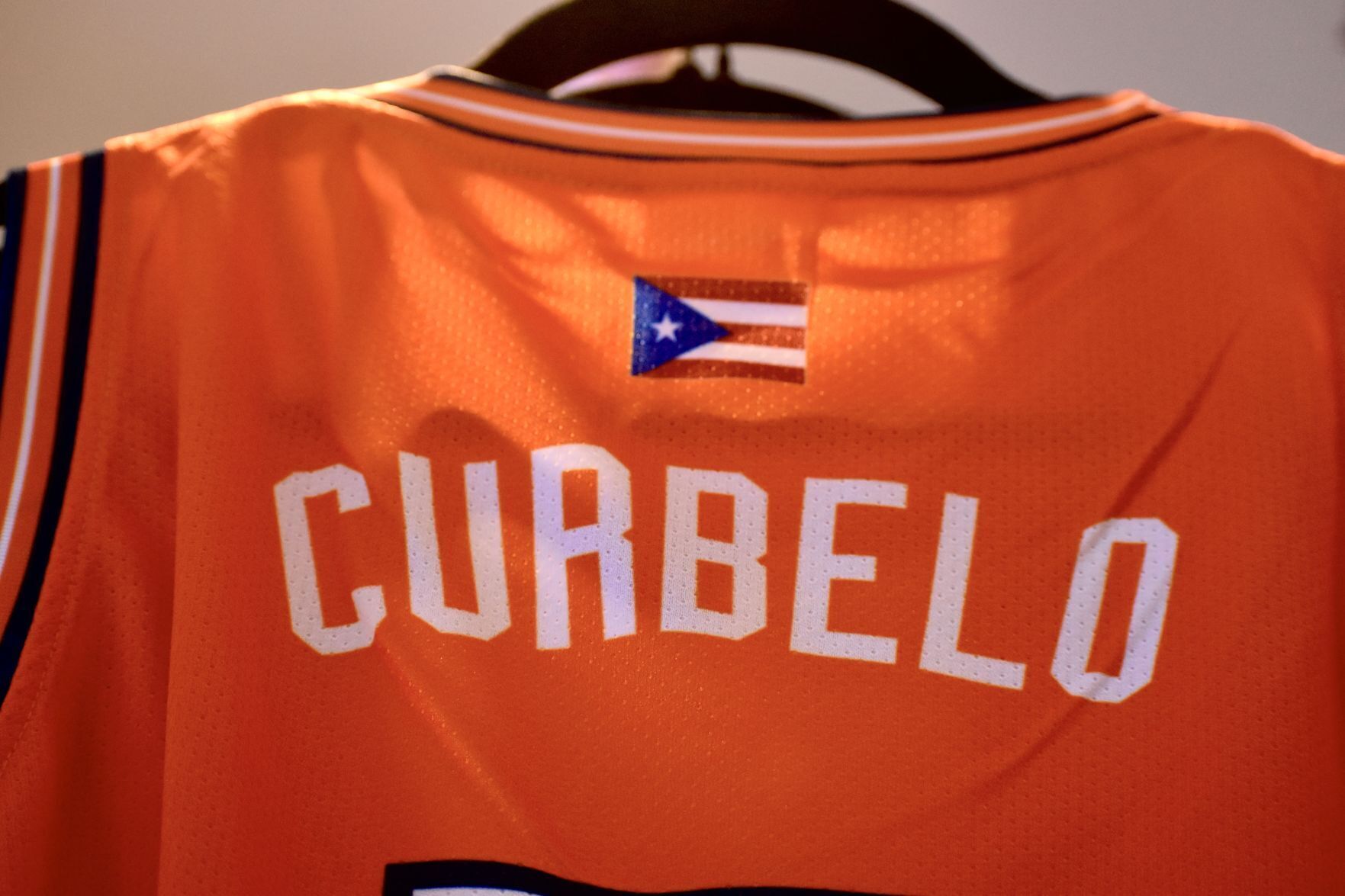 Photos: Illinois star Andre Curbelo celebrates 20th birthday with meet and greet